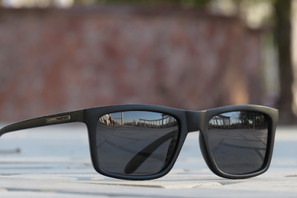 Prescription sport sunglasses